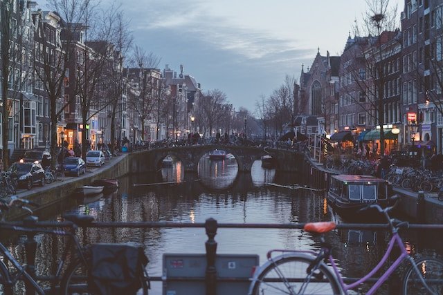 amsterdam canal